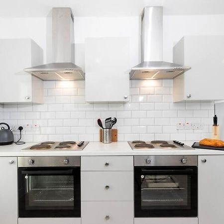 5 Double Bedrooms With Ensuites - Teesside House Tsac Redcar Dış mekan fotoğraf